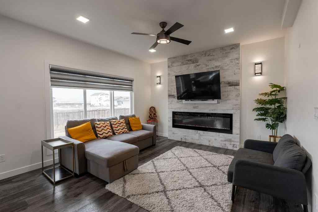 MLS® A2267457 - 11414 Wisteria Court  in Westgate Grande Prairie, Residential