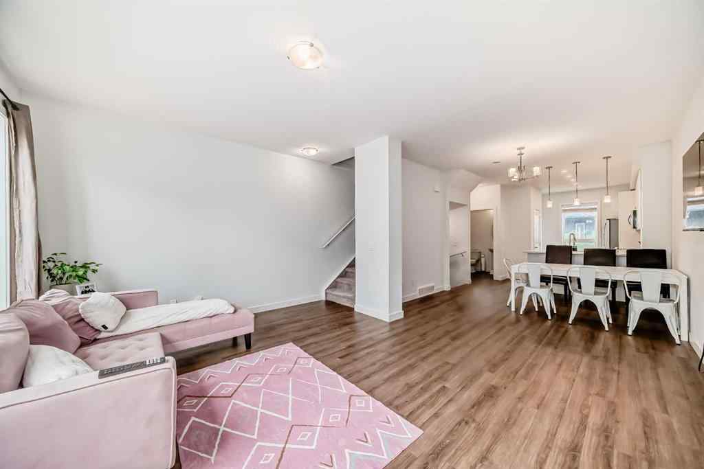 MLS® A2267459 - Unit #208 15 Evanscrest Park NW in Evanston Calgary, Residential