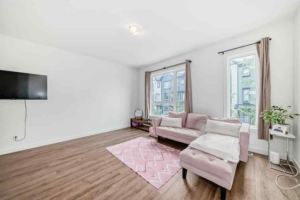 MLS® A2267459 - Unit #208 15 Evanscrest Park NW in Evanston Calgary, Residential