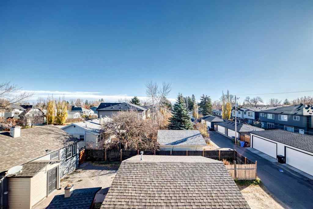 MLS® A2267460 - Unit #2 413 25 Avenue NE in Winston Heights/Mountview Calgary, Residential