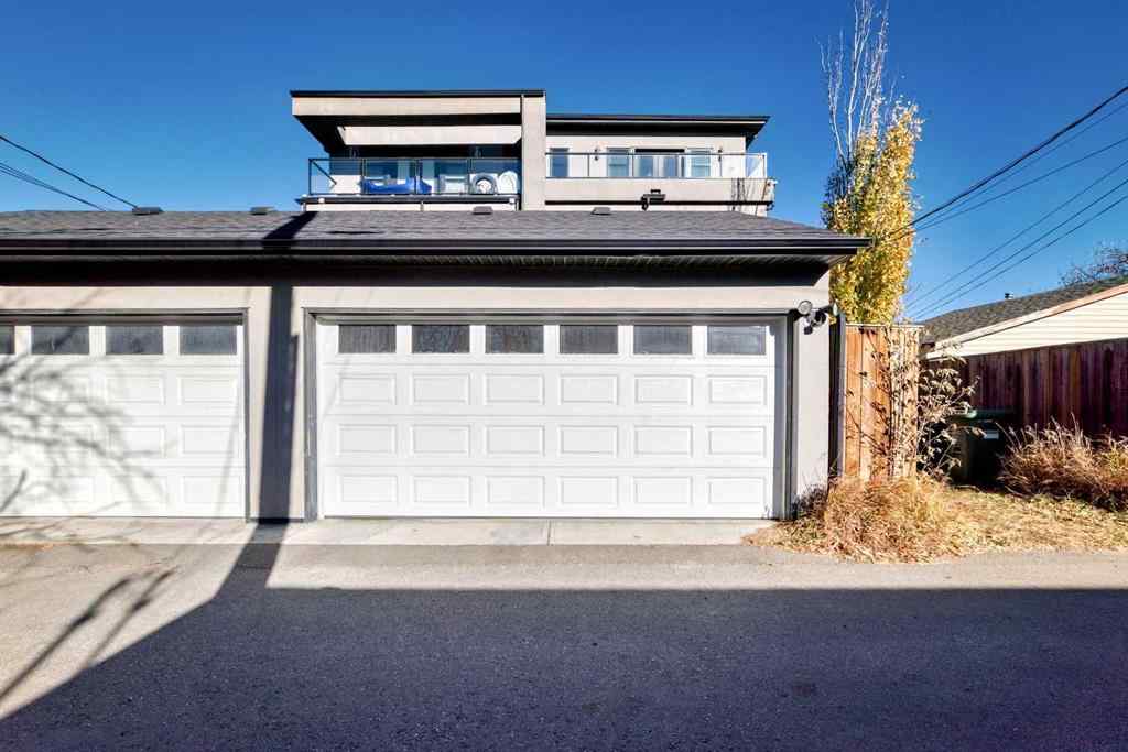 MLS® A2267460 - Unit #2 413 25 Avenue NE in Winston Heights/Mountview Calgary, Residential