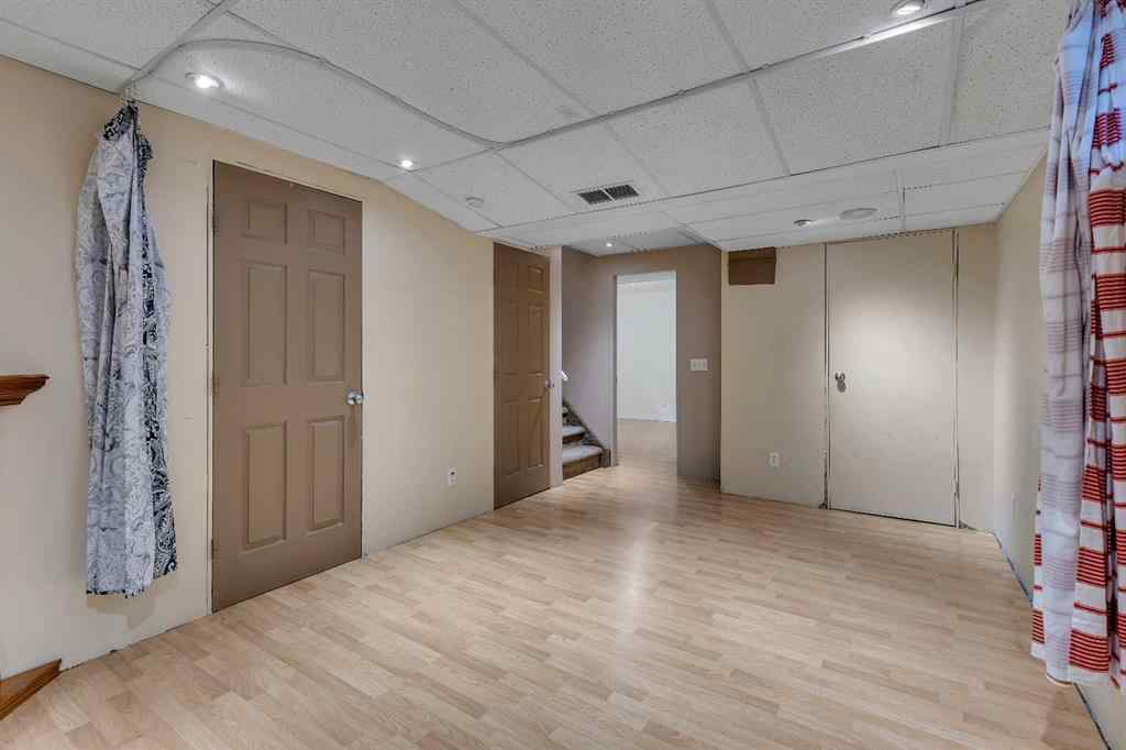 MLS® A2267461 - 87 Coventry Road NE in Coventry Hills Calgary, Residential