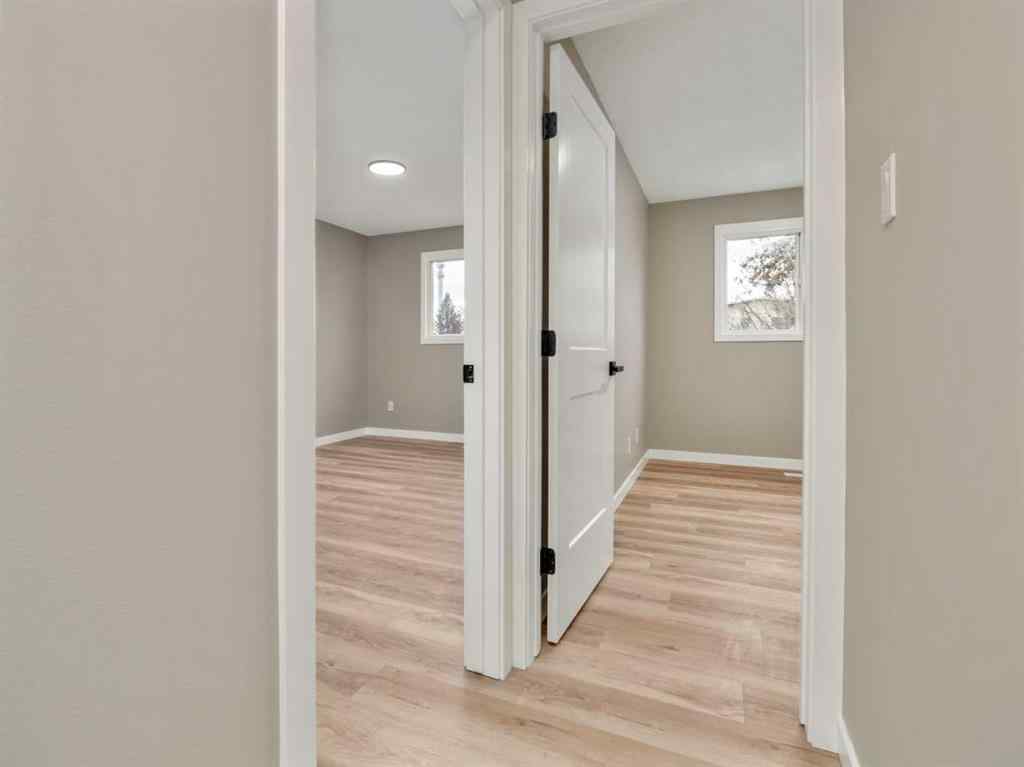 MLS® A2267462 - 2 Cayuga Crescent W in Indian Battle Heights Lethbridge, Residential