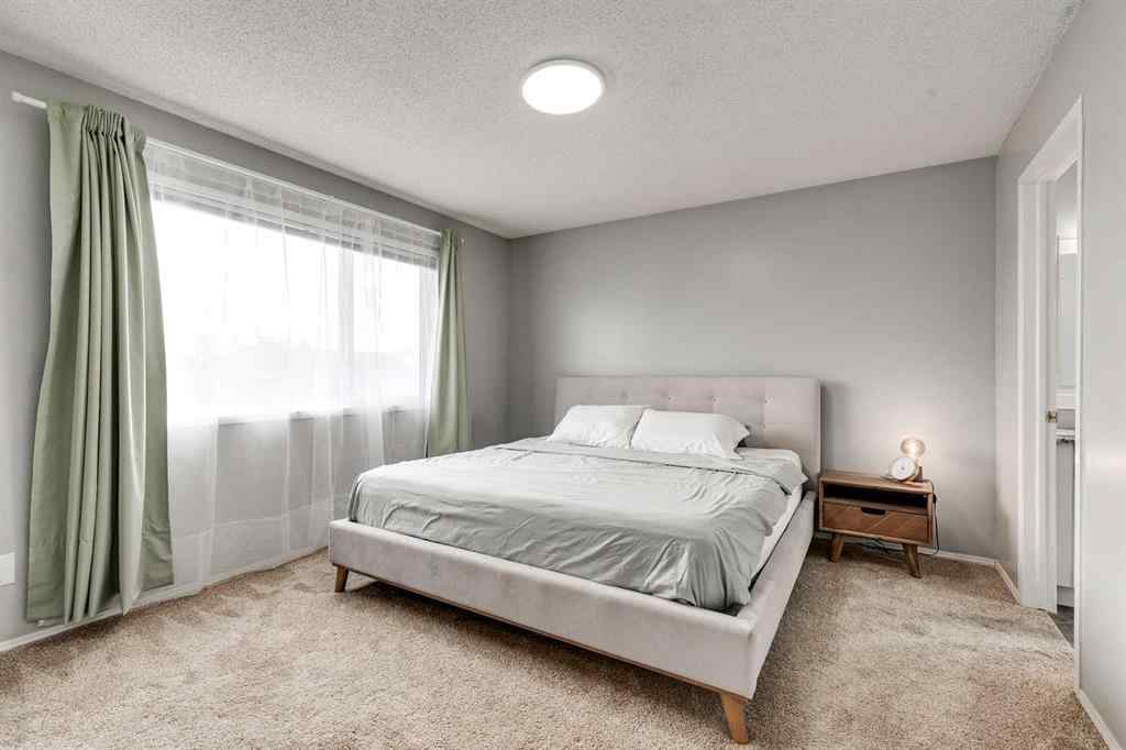 MLS® A2267473 - 29 Douglas Woods Gardens SE in Douglasdale/Glen Calgary, Residential