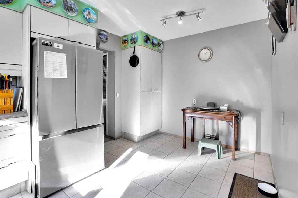 MLS® A2267479 - 272 Sackville Drive SW in Southwood Calgary, Residential