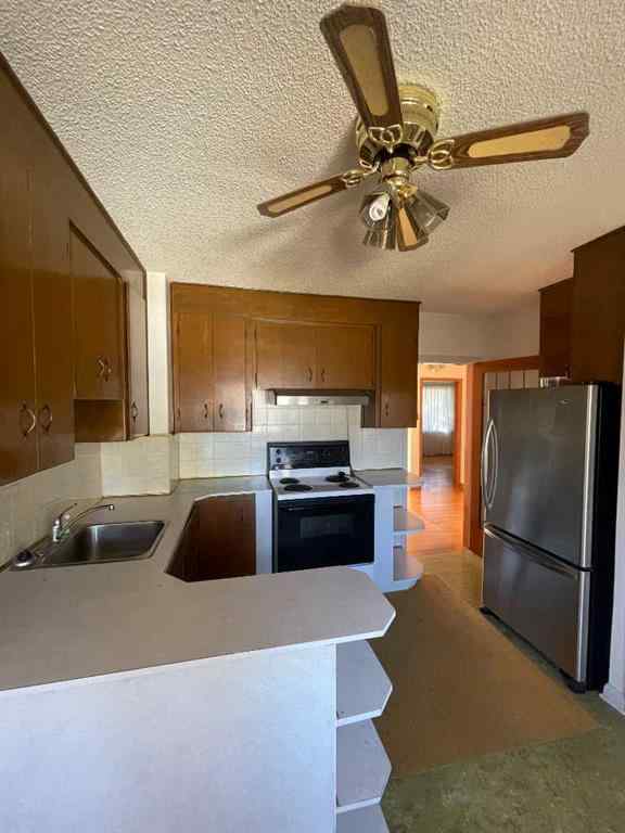 MLS® A2267480 - 2424 17 Avenue SW in Scarboro/Sunalta West Calgary, Residential