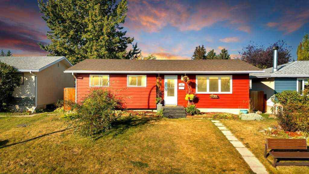 MLS® A2267483 - 64 Wigmore Close  in West Park Red Deer, Residential