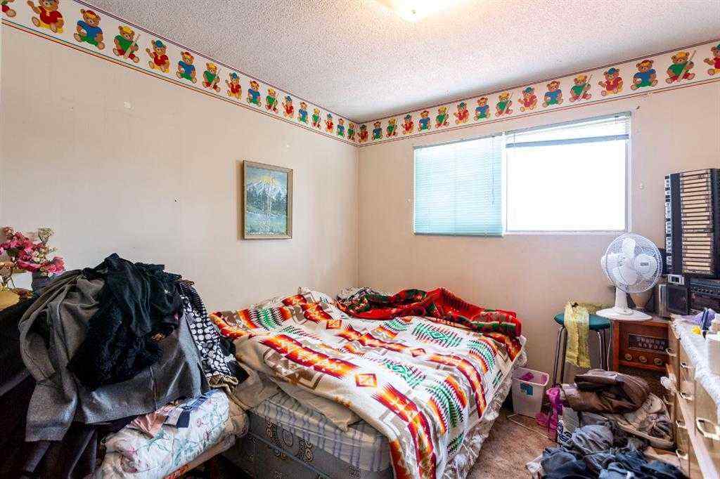 MLS&reg; # A2267488 - 7803 Hunterslea Crescent NW in Huntington Hills Calgary, Residential Open Houses