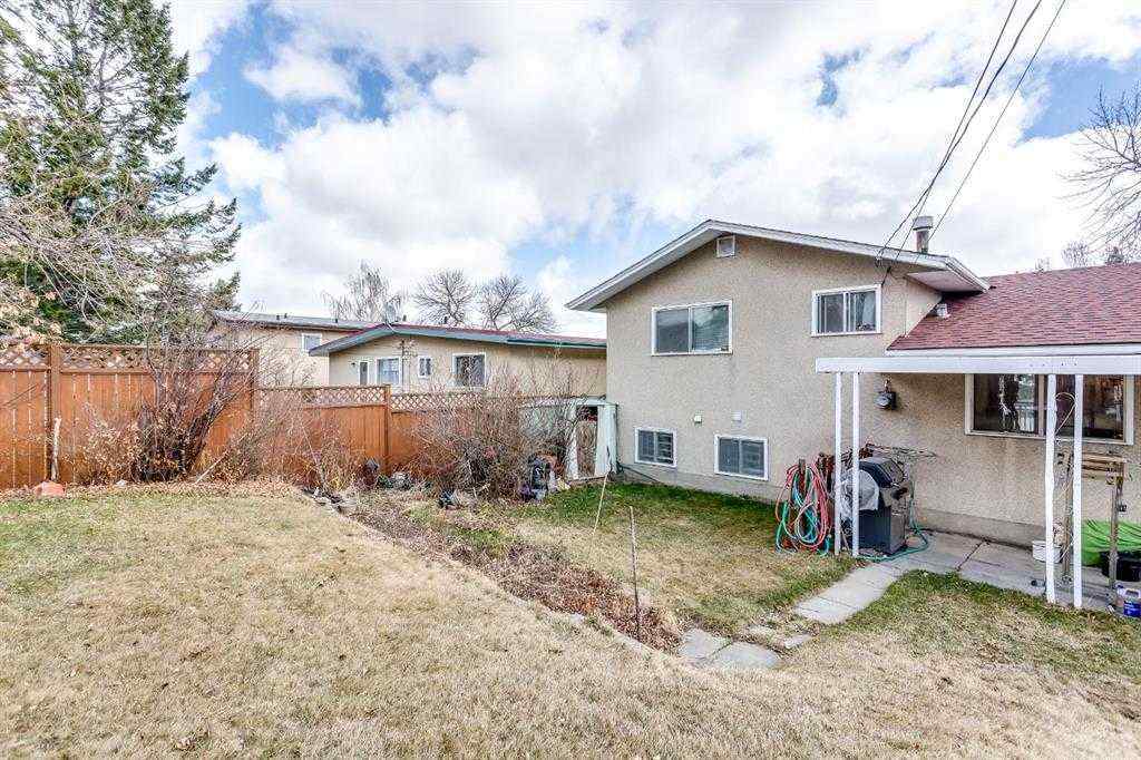 MLS&reg; # A2267488 - 7803 Hunterslea Crescent NW in Huntington Hills Calgary, Residential Open Houses