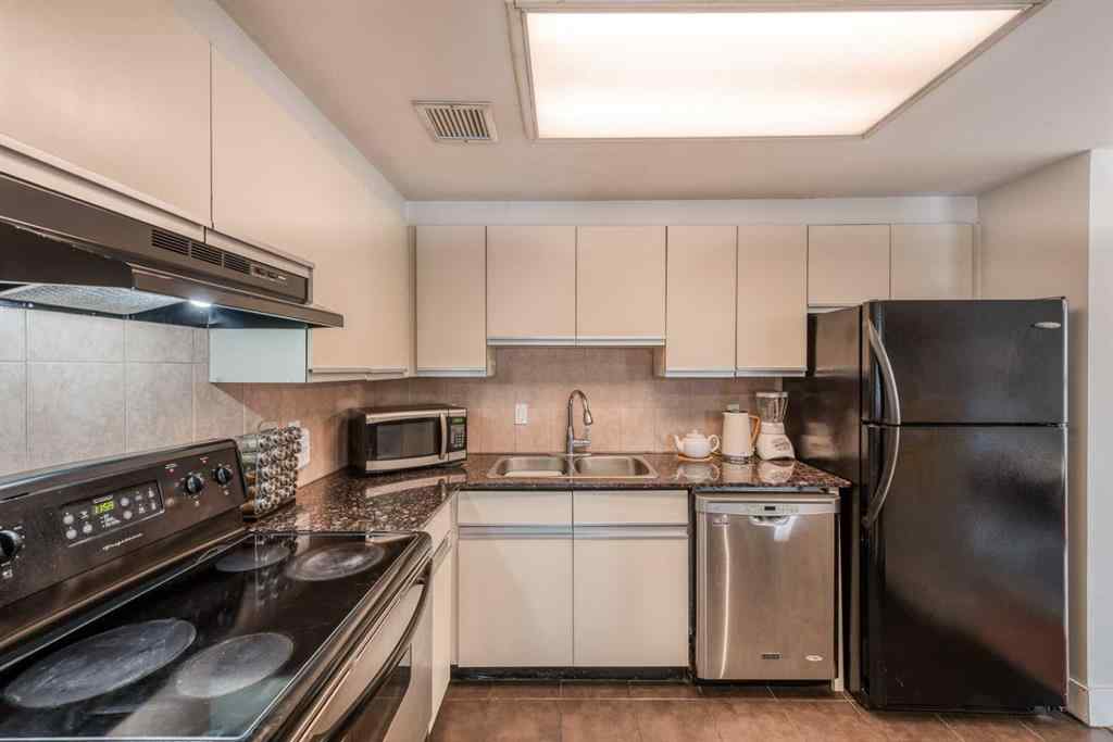 MLS&reg; # A2267505 - Unit #305 626 24 Avenue SW in Cliff Bungalow Calgary, Residential Open Houses