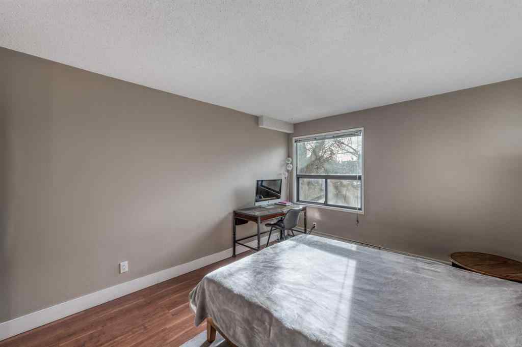 MLS&reg; # A2267505 - Unit #305 626 24 Avenue SW in Cliff Bungalow Calgary, Residential Open Houses