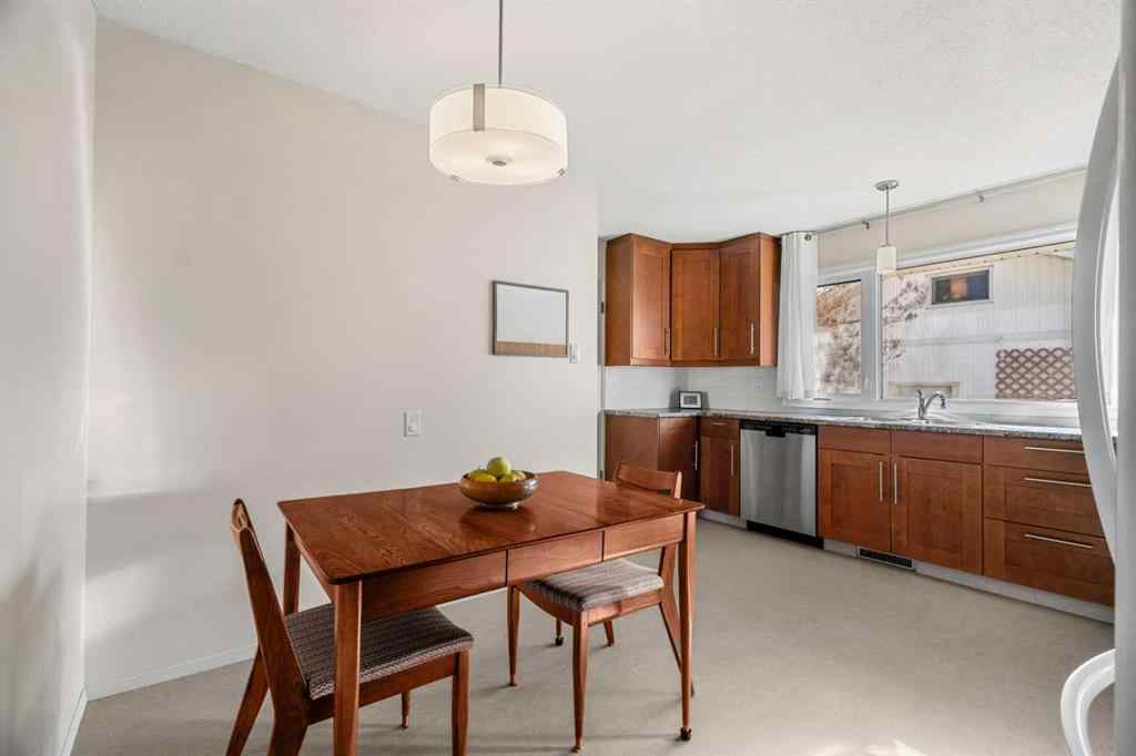 MLS® A2267532 - 827 Lake Emerald Place SE in Lake Bonavista Calgary, Residential