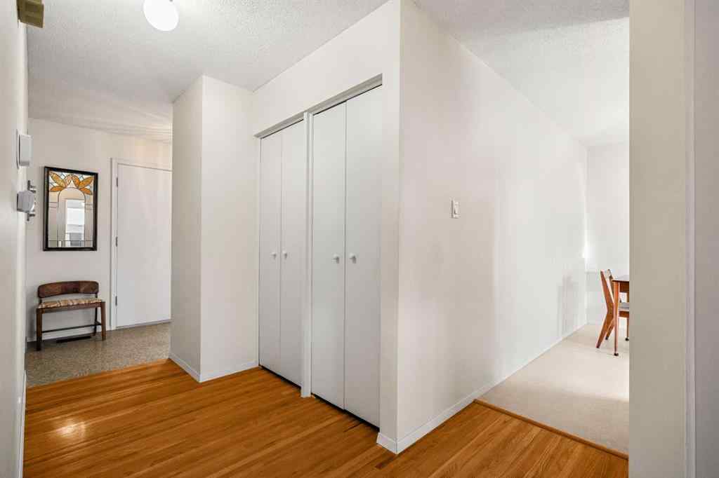 MLS® A2267532 - 827 Lake Emerald Place SE in Lake Bonavista Calgary, Residential