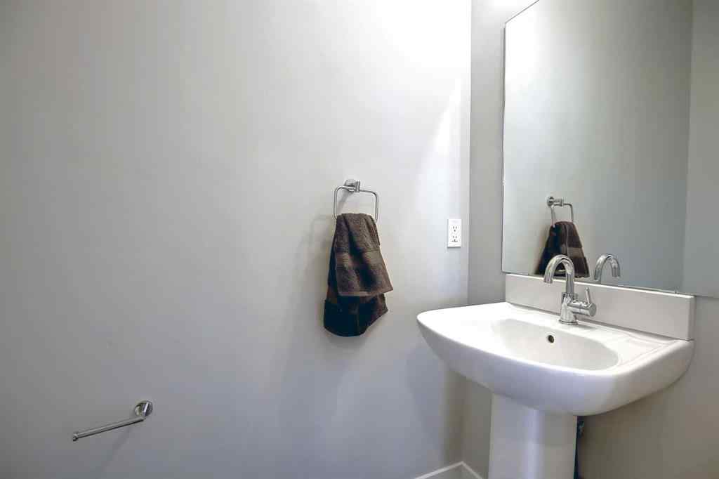 MLS® A2267536 - 25 Belvedere Terrace SE in Belvedere Calgary, Residential