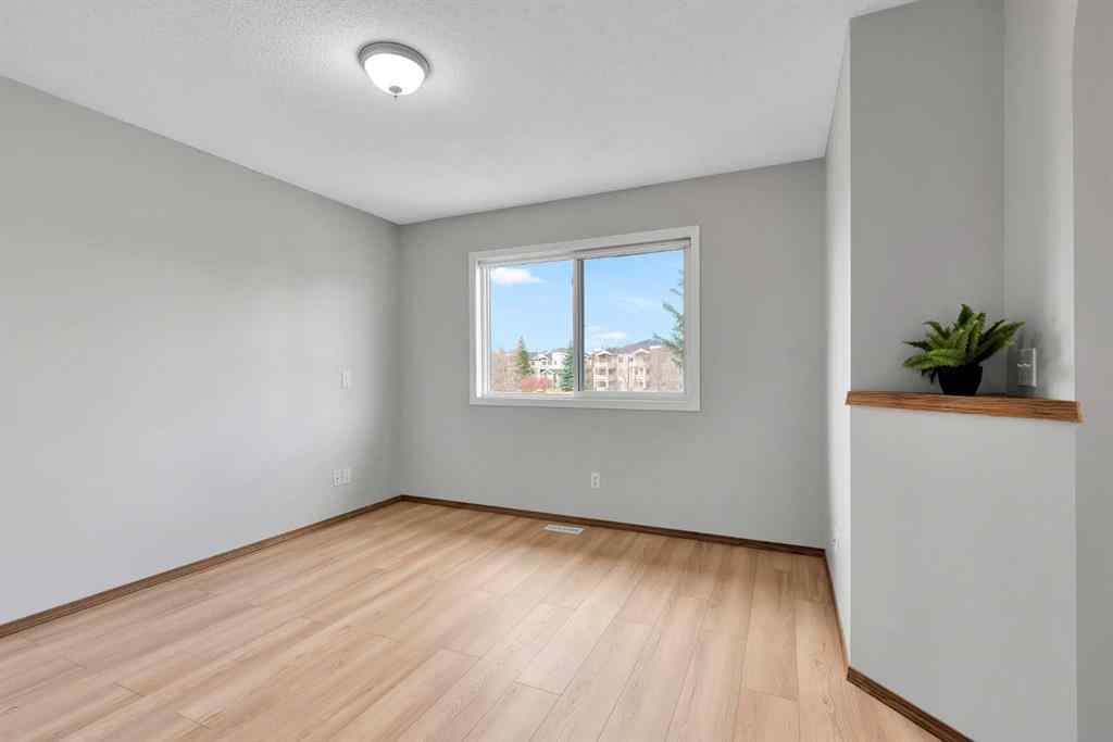 MLS® A2267537 - 6 Country Hills Manor NW in Country Hills Calgary, Residential