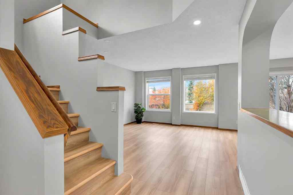 MLS® A2267537 - 6 Country Hills Manor NW in Country Hills Calgary, Residential