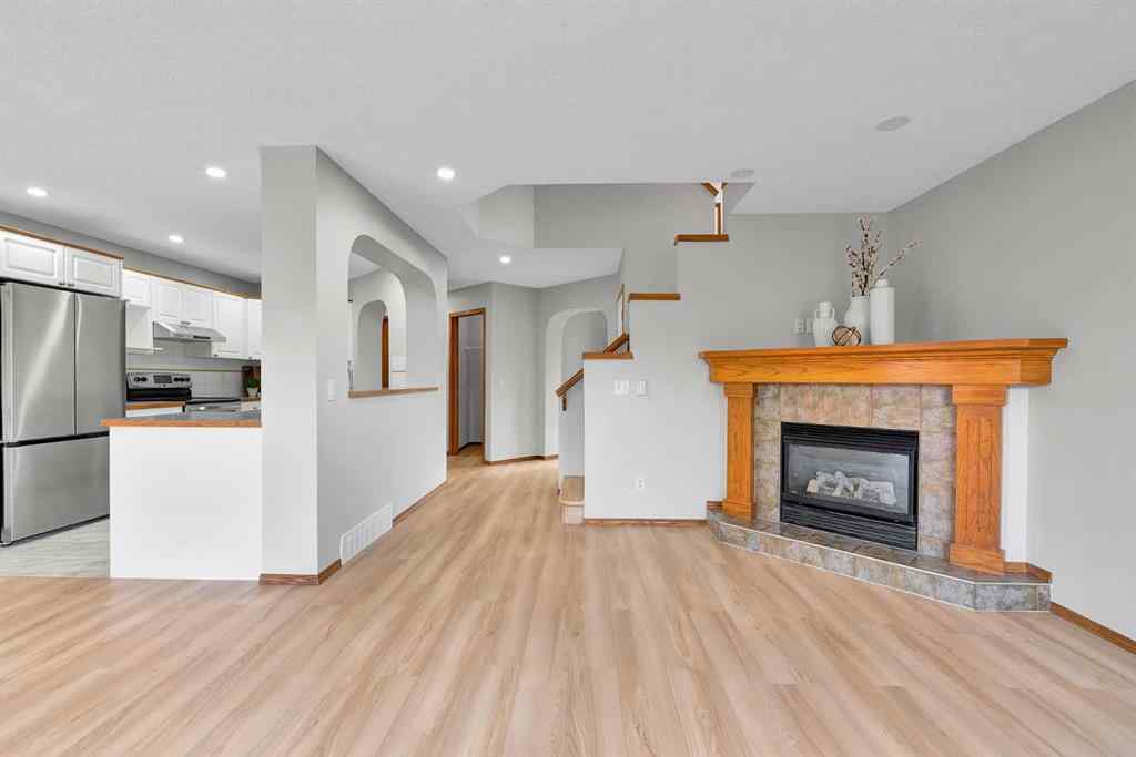 MLS® A2267537 - 6 Country Hills Manor NW in Country Hills Calgary, Residential