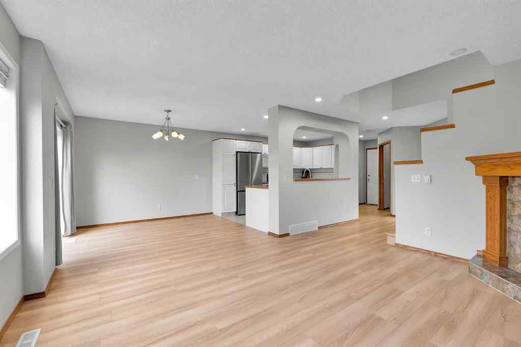 MLS® A2267537 - 6 Country Hills Manor NW in Country Hills Calgary, Residential