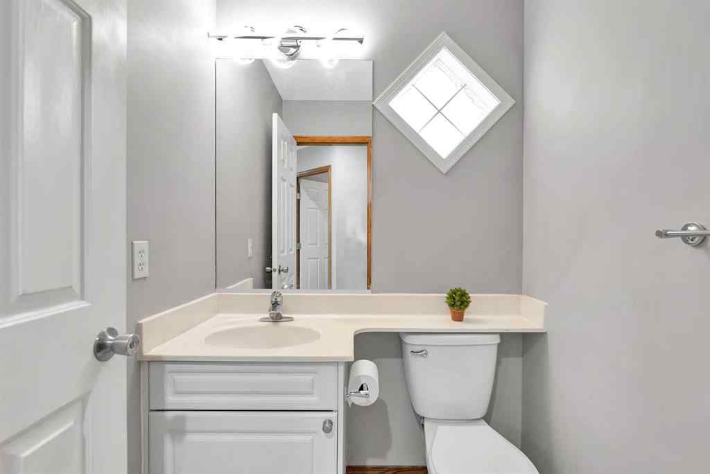 MLS® A2267537 - 6 Country Hills Manor NW in Country Hills Calgary, Residential