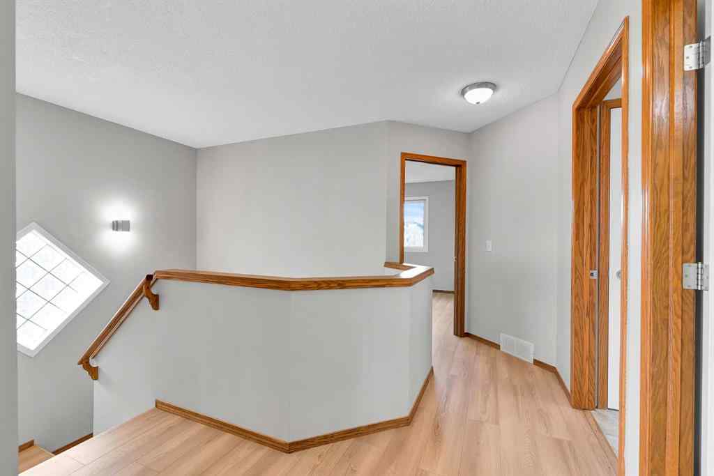 MLS® A2267537 - 6 Country Hills Manor NW in Country Hills Calgary, Residential