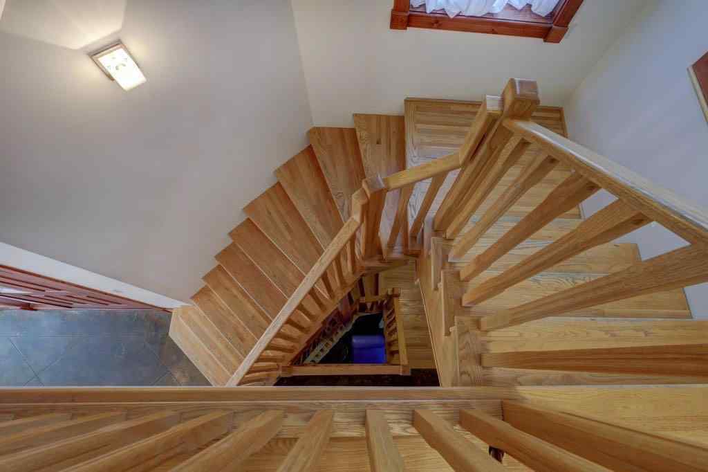 MLS® A2267538 - 2720 20 Street SW in South Calgary Calgary, Residential