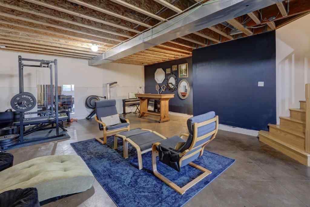 MLS® A2267538 - 2720 20 Street SW in South Calgary Calgary, Residential