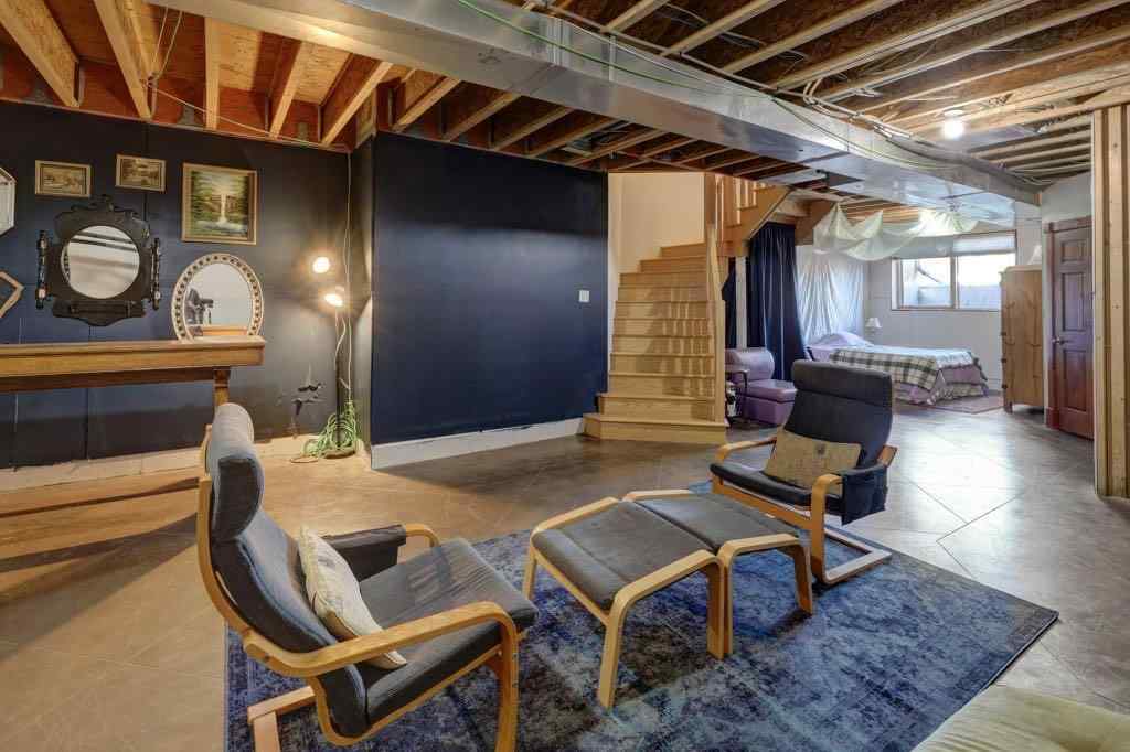 MLS® A2267538 - 2720 20 Street SW in South Calgary Calgary, Residential