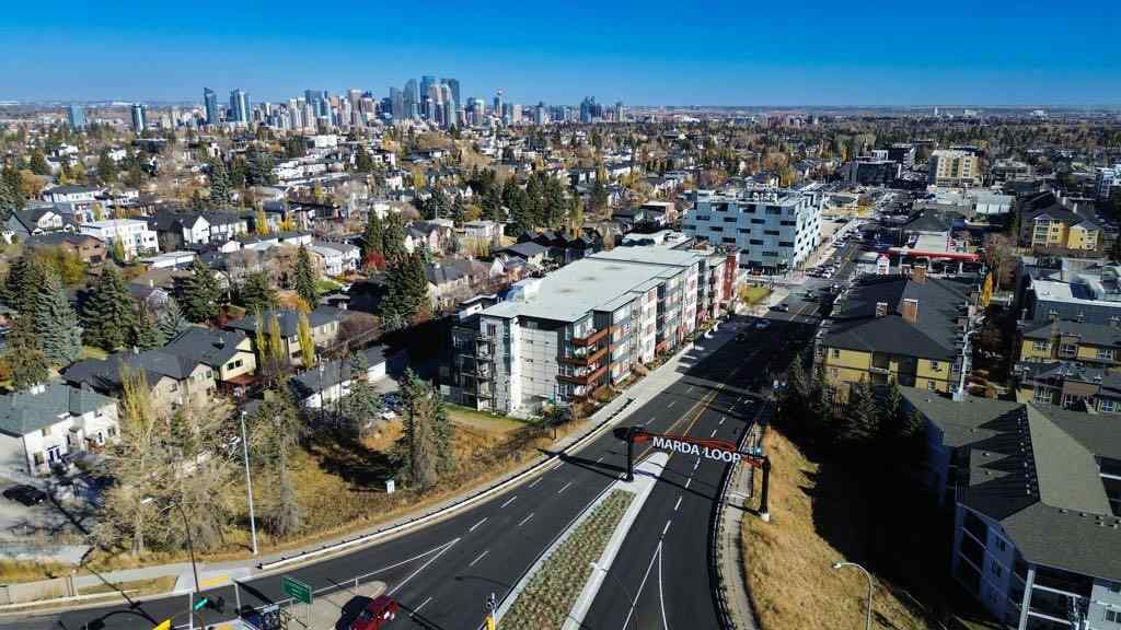 MLS® A2267538 - 2720 20 Street SW in South Calgary Calgary, Residential