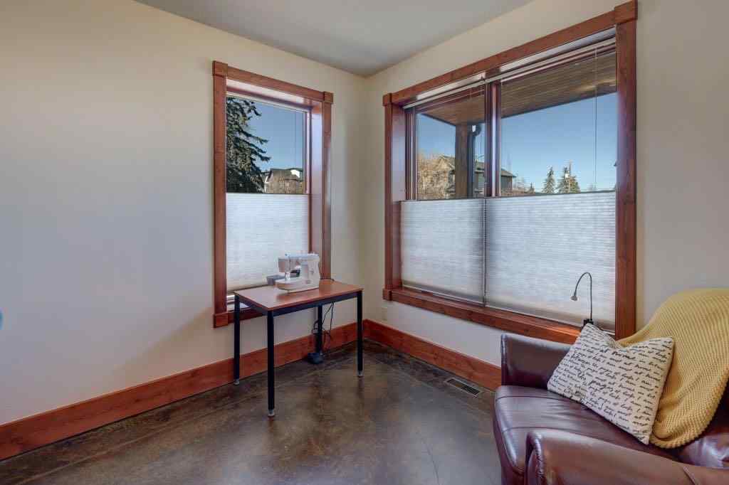 MLS® A2267538 - 2720 20 Street SW in South Calgary Calgary, Residential