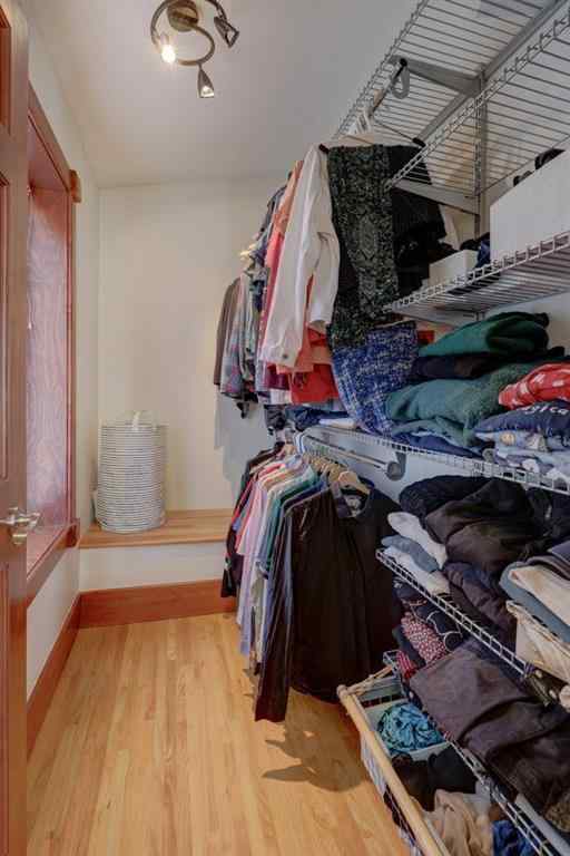 MLS® A2267538 - 2720 20 Street SW in South Calgary Calgary, Residential