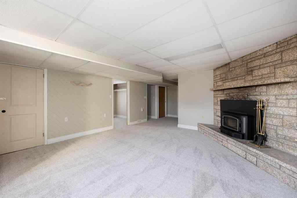 MLS® A2267540 - 122 Maclaren Bay  in Dickinsfield Fort McMurray, Residential