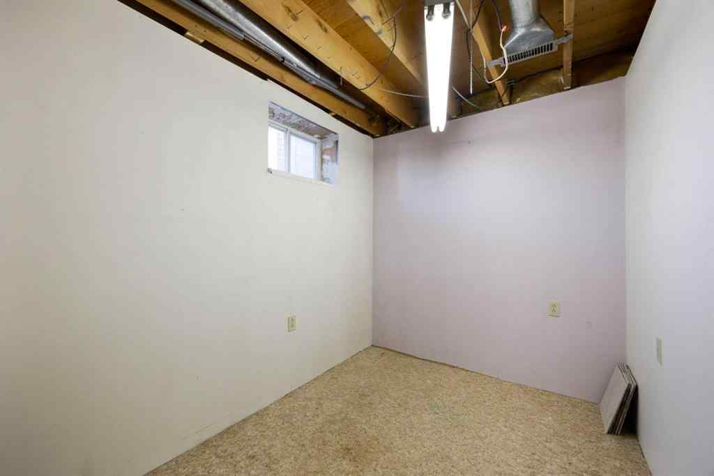 MLS® A2267540 - 122 Maclaren Bay  in Dickinsfield Fort McMurray, Residential