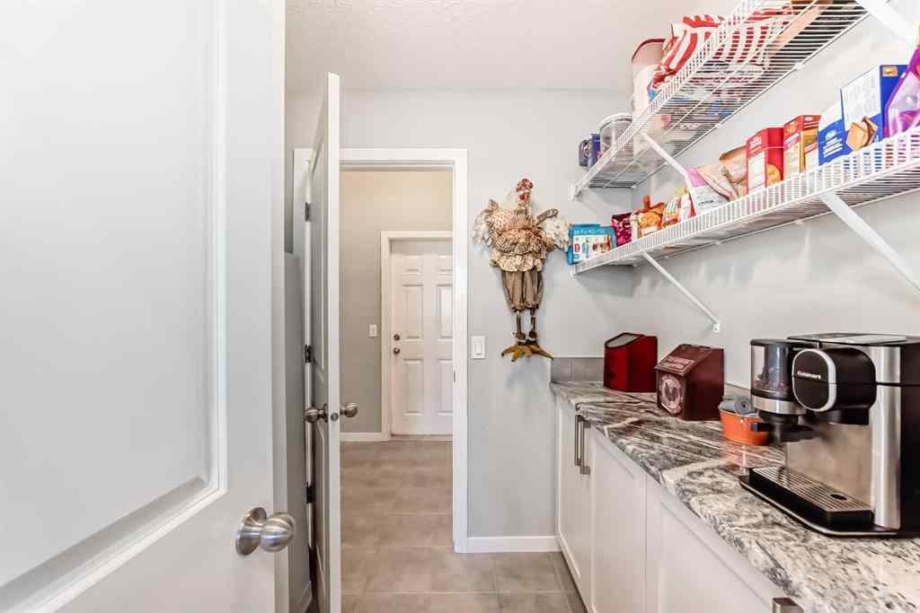 MLS® A2267541 - 4 Bethune Way  in NONE Carstairs, Residential