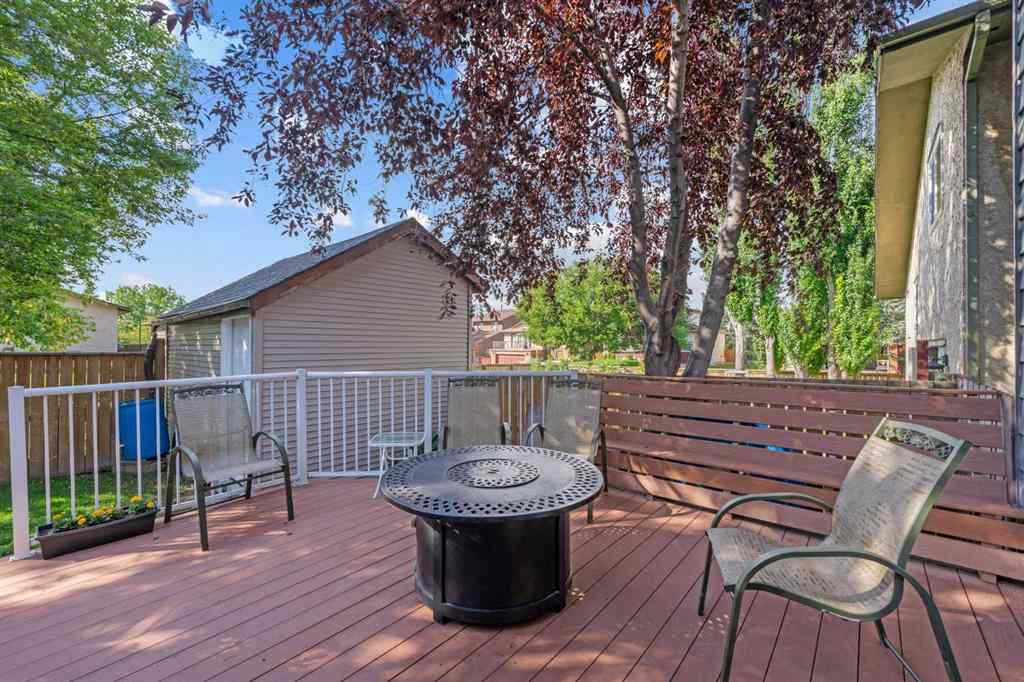 MLS® A2267546 - 7 Bernard Court NW in Beddington Heights Calgary, Residential