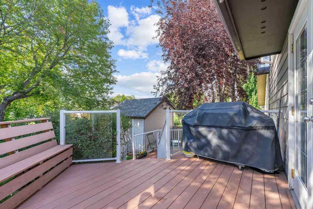 MLS® A2267546 - 7 Bernard Court NW in Beddington Heights Calgary, Residential