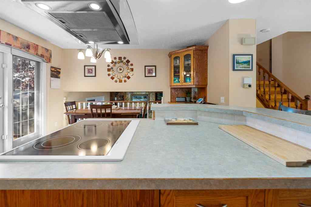 MLS® A2267546 - 7 Bernard Court NW in Beddington Heights Calgary, Residential