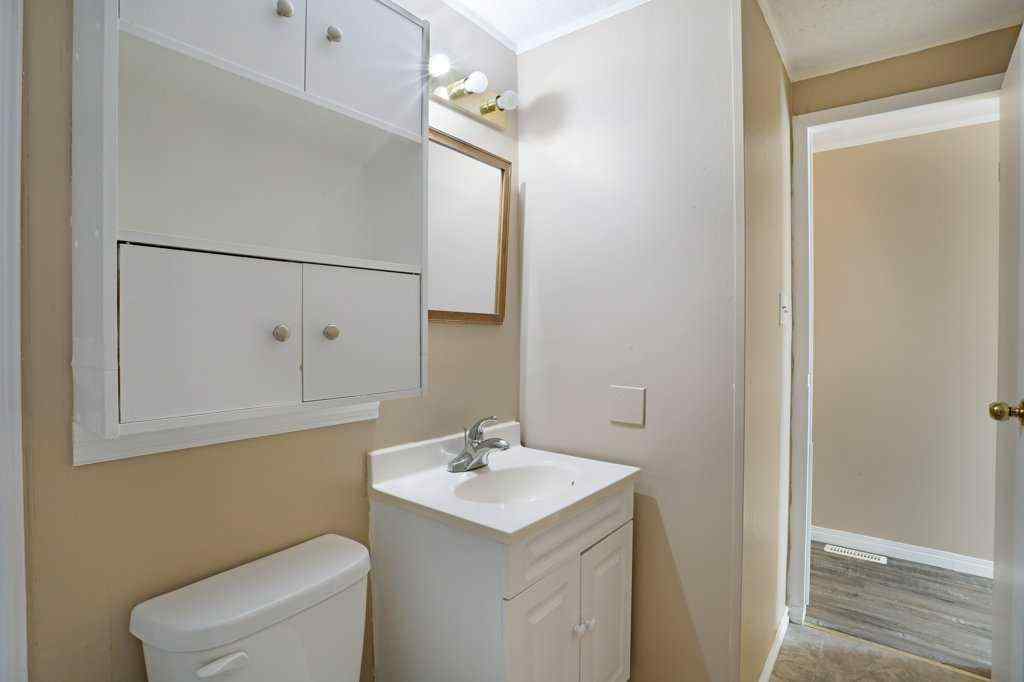 MLS&reg; # A2267547 - 52 Lake Stafford Crescent  in North End Brooks, Mobile Open Houses