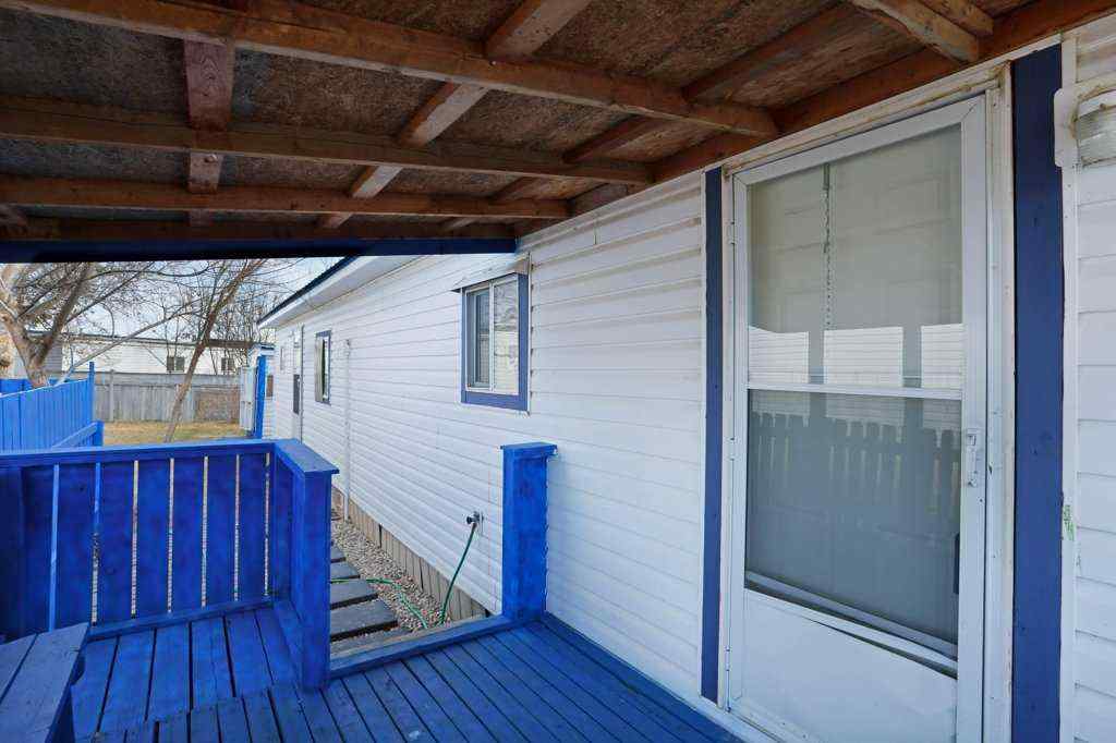 MLS&reg; # A2267547 - 52 Lake Stafford Crescent  in North End Brooks, Mobile Open Houses