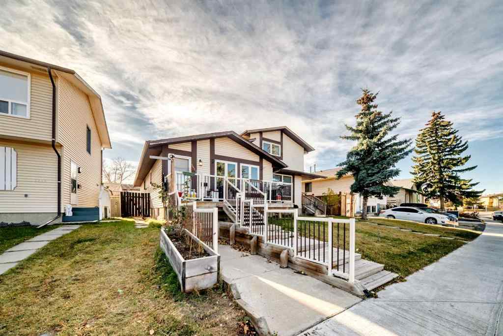 MLS® A2267549 - 5623 Templehill Road NE in Temple Calgary, Residential