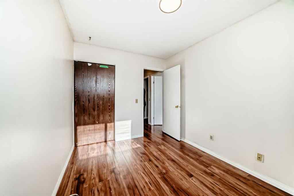 MLS® A2267549 - 5623 Templehill Road NE in Temple Calgary, Residential