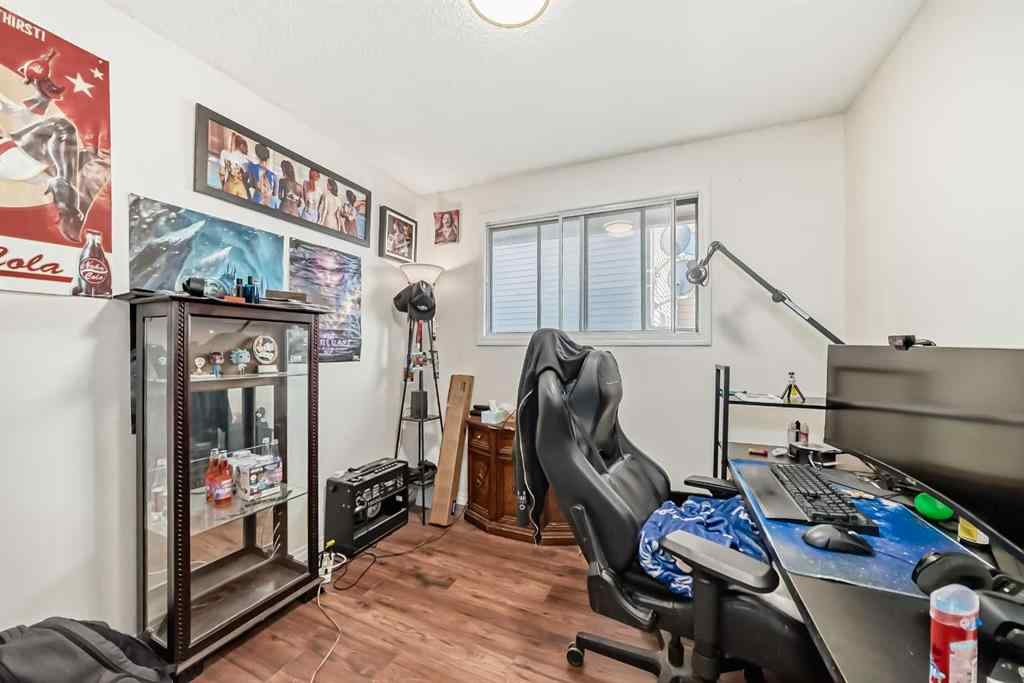 MLS® A2267549 - 5623 Templehill Road NE in Temple Calgary, Residential