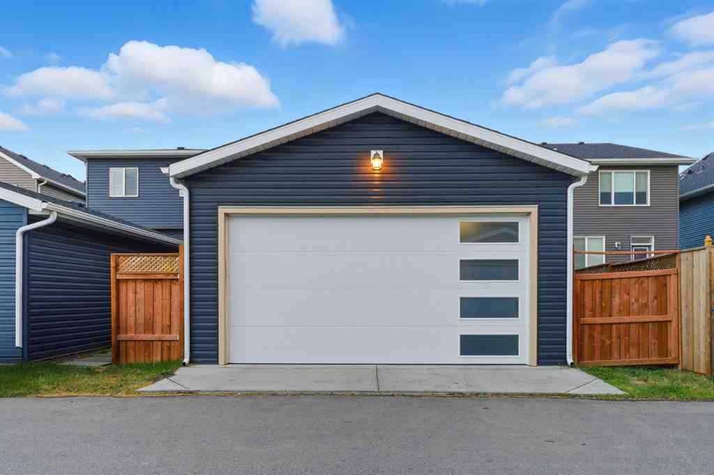 MLS® A2267554 - 163 Chelsea Road  in Chelsea_CH Chestermere, Residential