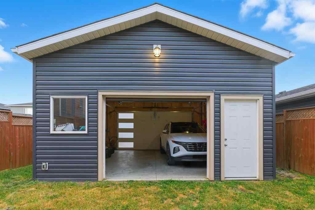 MLS® A2267554 - 163 Chelsea Road  in Chelsea_CH Chestermere, Residential