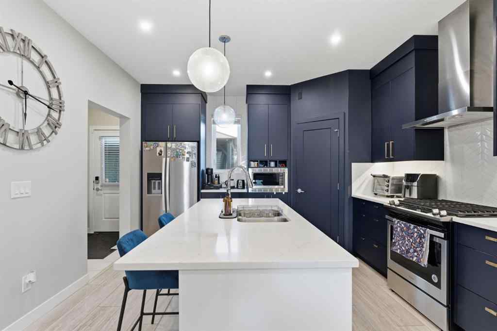 MLS® A2267554 - 163 Chelsea Road  in Chelsea_CH Chestermere, Residential