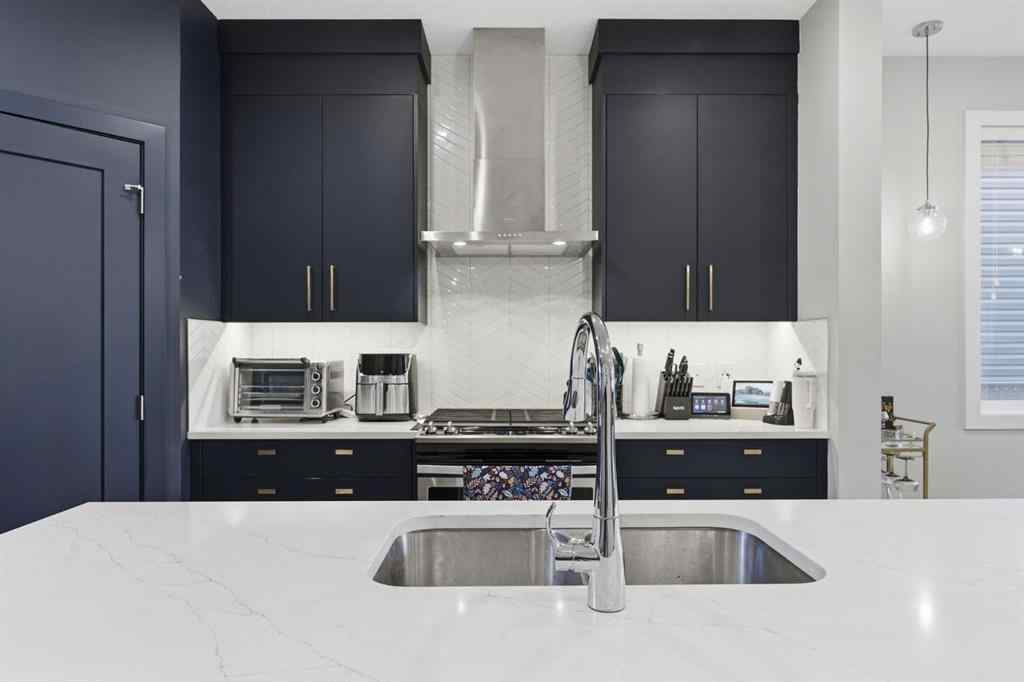 MLS® A2267554 - 163 Chelsea Road  in Chelsea_CH Chestermere, Residential