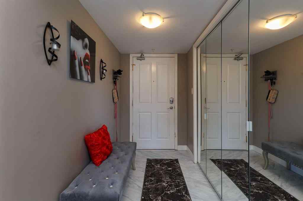 MLS® A2267556 - Unit #1303 804 3 Avenue SW in Eau Claire Calgary, Residential