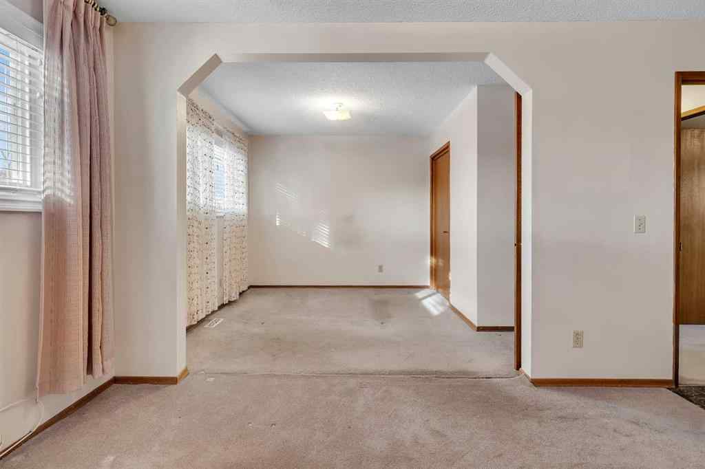 MLS® A2267557 - 4632 26 Avenue NE in Rundle Calgary, Residential