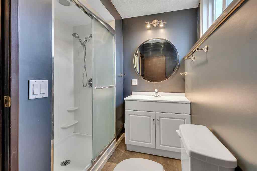 MLS® A2267557 - 4632 26 Avenue NE in Rundle Calgary, Residential