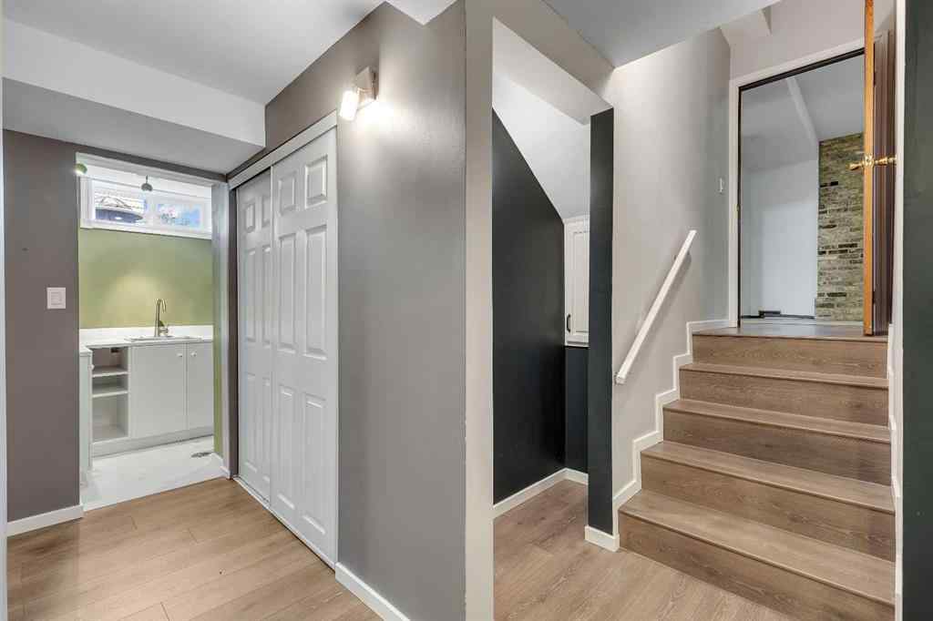 MLS® A2267557 - 4632 26 Avenue NE in Rundle Calgary, Residential