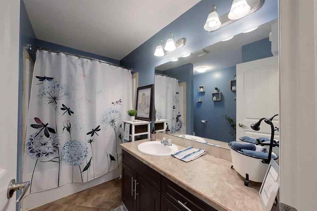 MLS® A2267559 - 825 2 Avenue  in NONE Canyon Creek, Residential